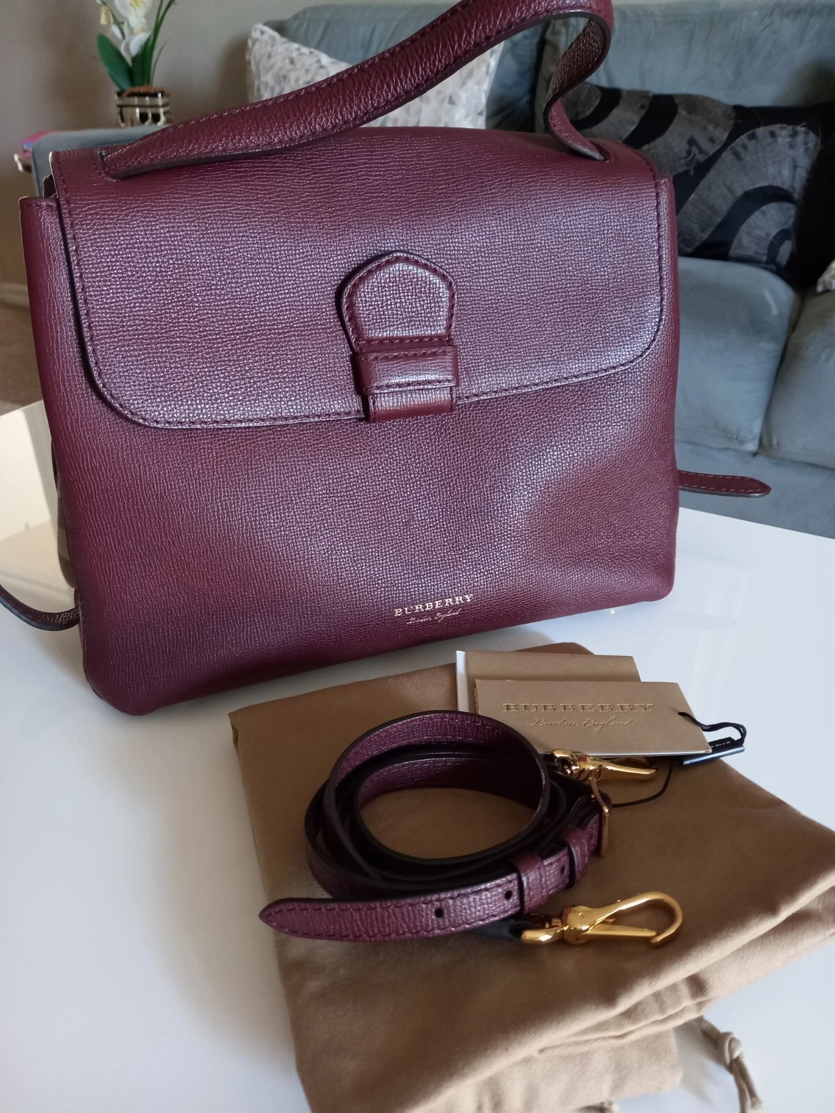 Borsa a manico superiore Burberry Camberley in pelle rosso medio