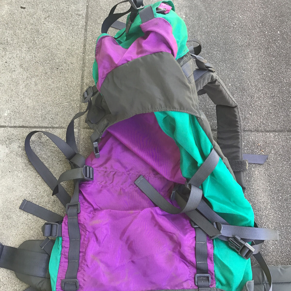 Vintage REI Trekking Hiking Backpack Large Padded Hip Waist Vintage REI Trekking Hiking Backpack Large Padded Hip Waist