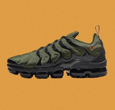 nike tn olive green
