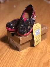 TOMS Baby Girls Bimini Shoes Tiny 5- Navy Multi Forest Floral 10010679