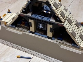 LEGO 7327 Scorpion Pyramid Pharaoh's Quest 2011