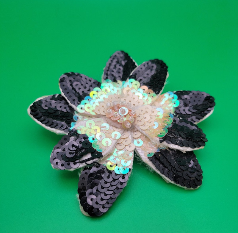 Black & Cream Sequin Pin