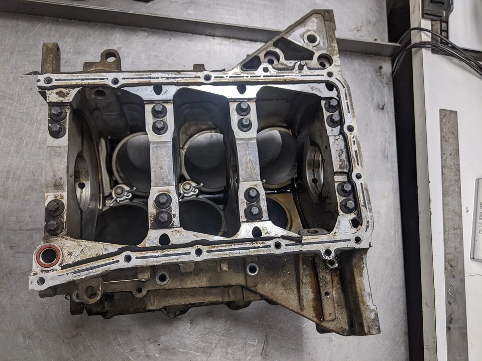 Bloque de cilindros de motor para 05-15 Nissan Xterra 4.0 11000EA200 4x4 Foto 3 de 4