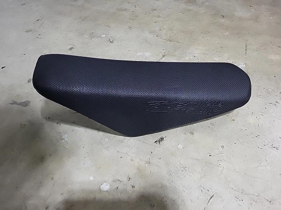 Asiento Two Brothers Racing Yamaha TTR 50 para todos los años 2006-2025 TBR envío gratuito Foto 2 de 4