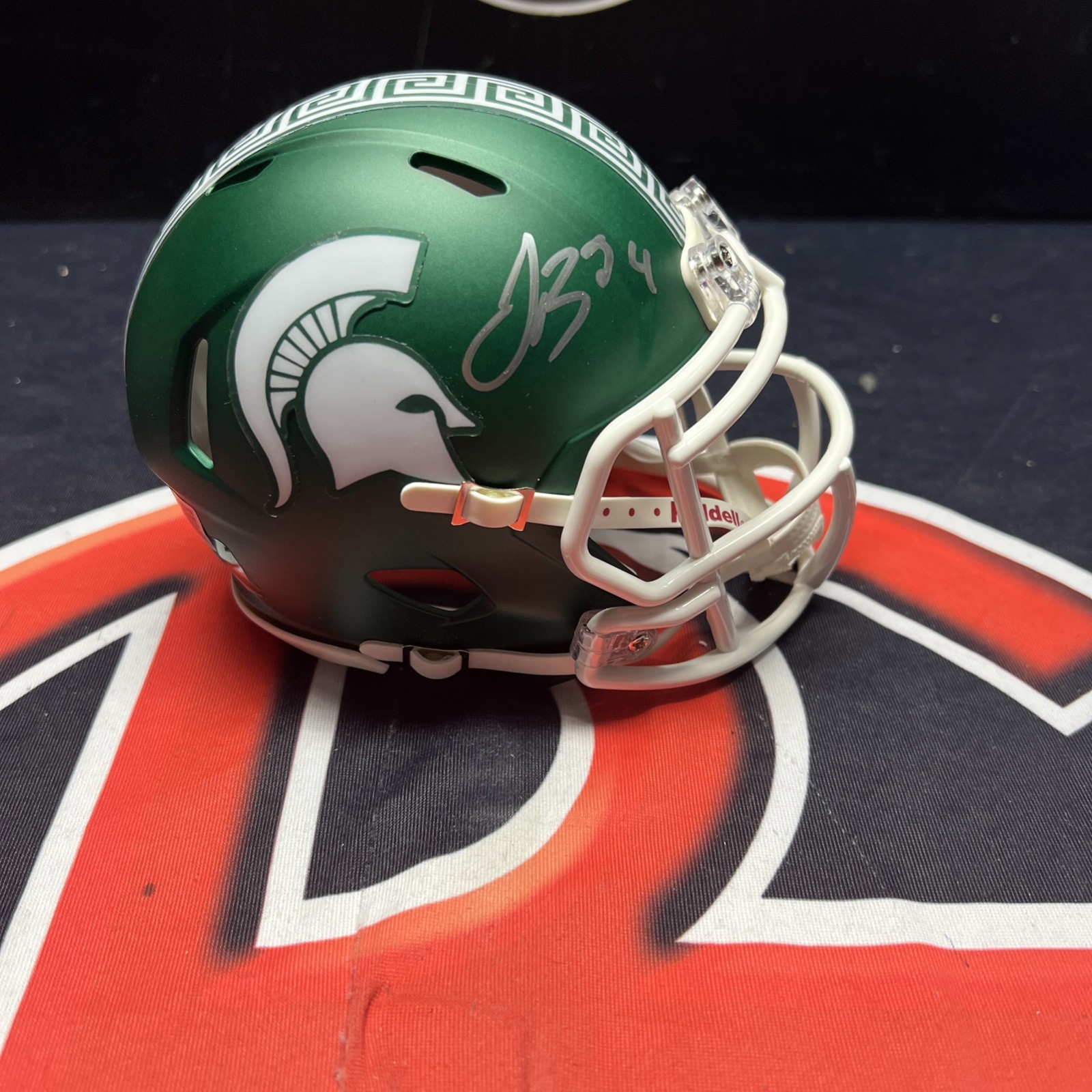 Le'Veon Bell Autographed Signed Michigan State Spartans Mini Helmet Beckett BAS 