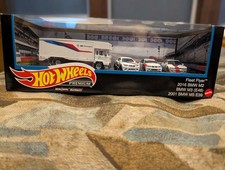 Hot Wheels Premium Fleet Flyer BMW Motorsport Truck + M2 M3 E46 M5 E39 1:64