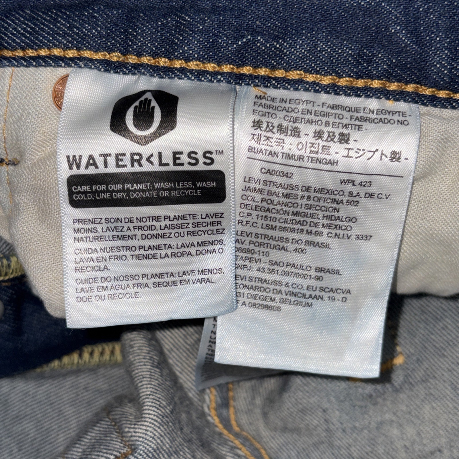 Levi's 501 Jeans Straight Leg Button Fly Denim Blue Mens Size 40x34 Fits 39 X 33 - View 5