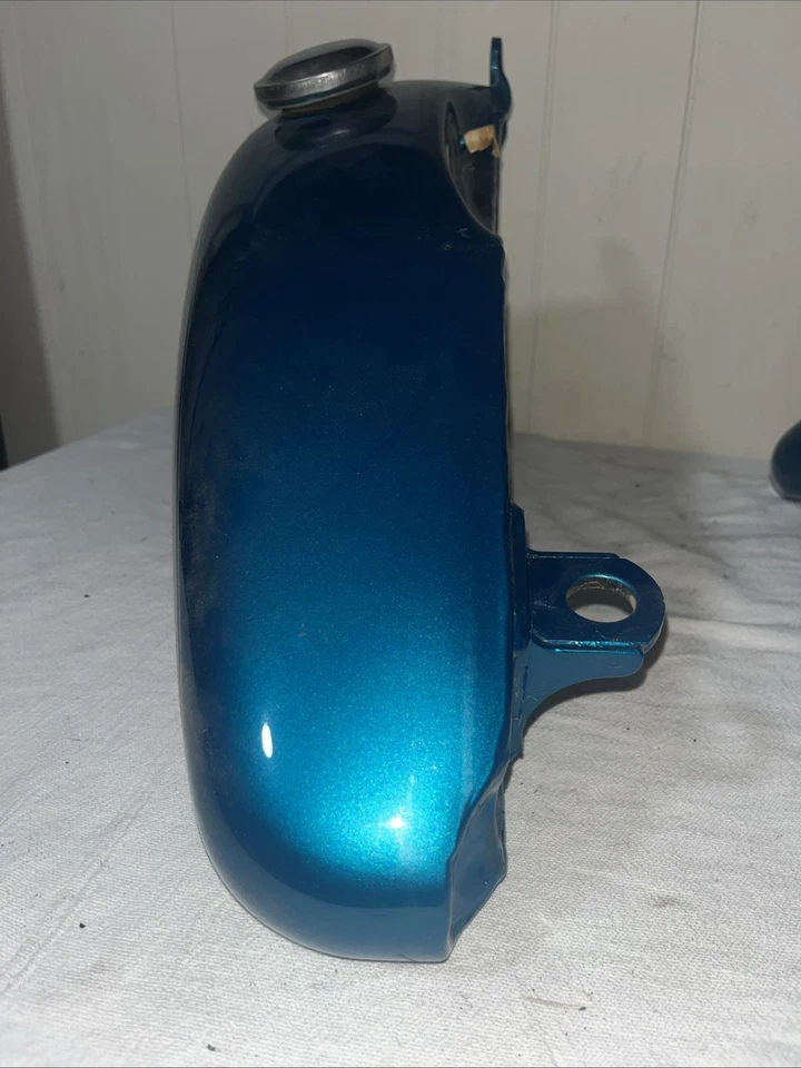 Harley-Davidson Softail Fat Boy Painted Tins Set Evo Aqua Pearl 61263-94MH - Image 4 of 4