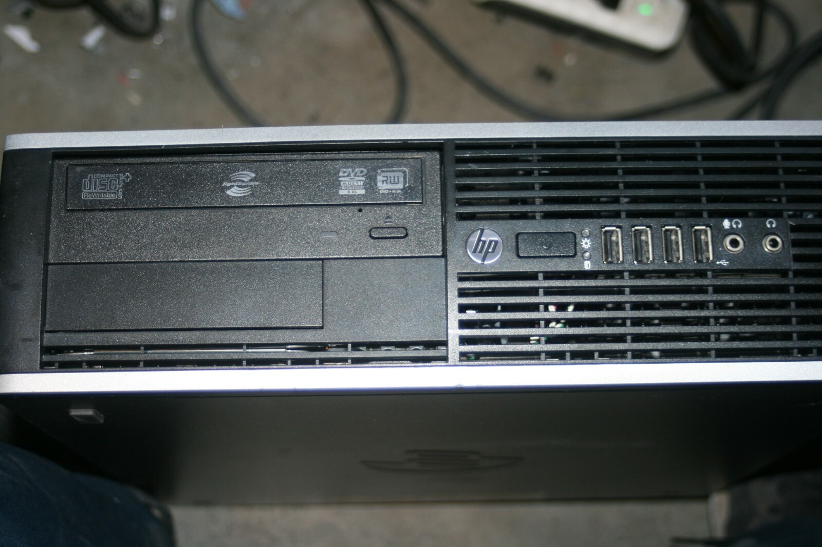 HP Compaq 8000 Elite (250GB, Intel Core 2 Duo, 3.16GHz, 4GB) PC 