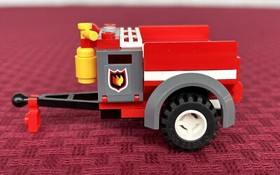 Lego City Fire Off-Road Fire Rescue (7942) with minifigure ~ 99% Complete