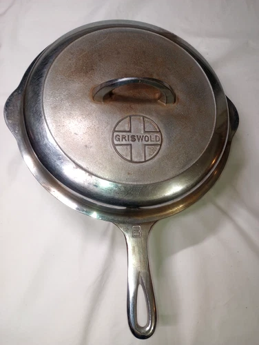 GRISWOLD LARGE LOGO CHROME NICKEL #8 CHICKEN PAN 777 WITH SELF BASTING LID 1098A