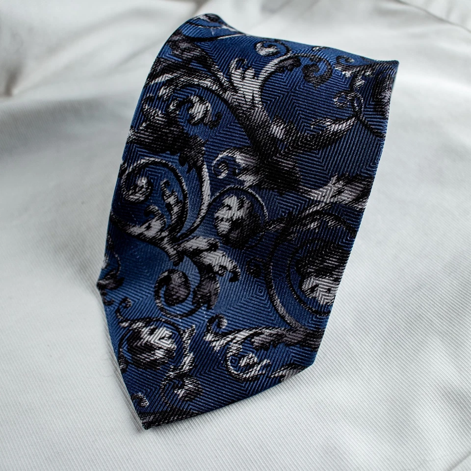Corbata GIANNI VERSACE Azul Real Gris Floral Tejida Seda 60"L x 3.5"W Foto 2 de 4