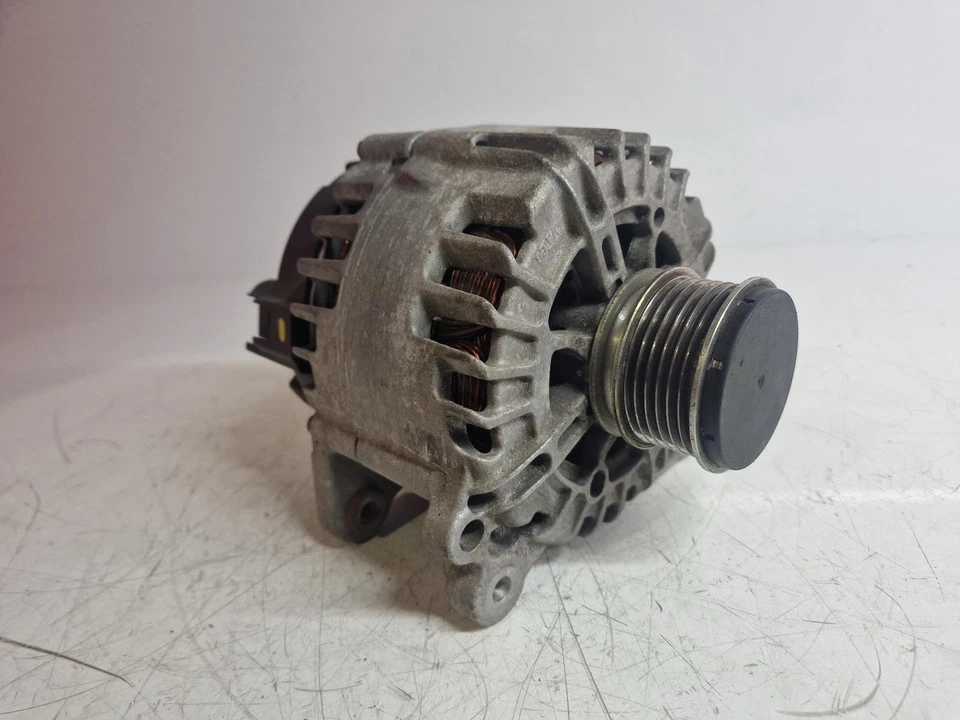 VOLKSWAGEN GOLF MK6 5K 2010 ALTERNATOR 1.6L DIESEL CAYC 06F903023FV - Image 3 of 4