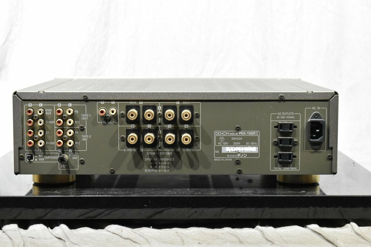Denon PMA-1500RII Premain Amplifier MOS Silver Gold Very