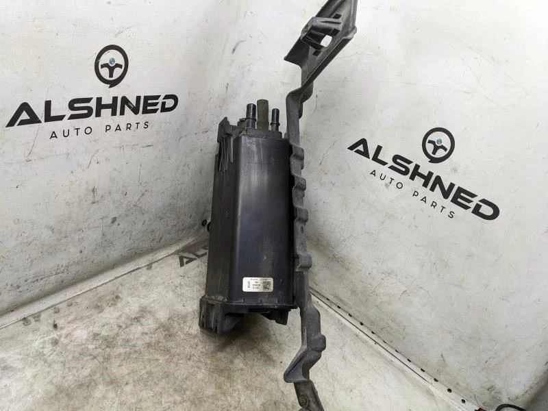 Оригинальная канистра для испарителя топлива полицейского Ford Explorer 2013-19 годов выпуска AG13-9D653-BB - Изображение 2 из 4