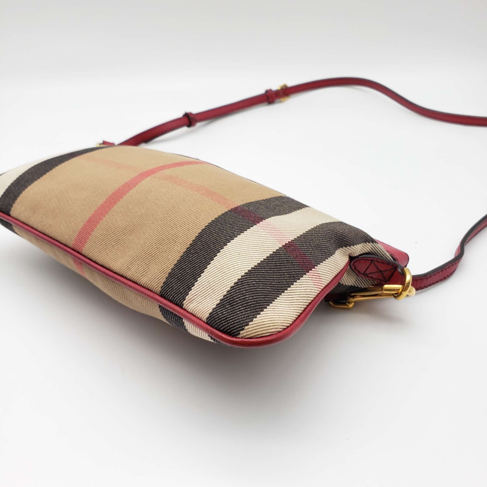 100 Authentic Burberry House Check Derby Peyton Cros… Gem