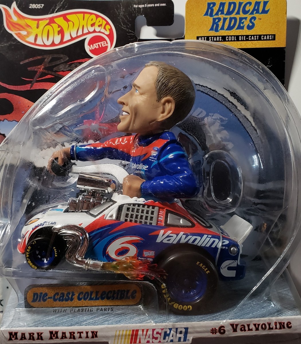 NASCAR RACING 1999 HOT WHEELS RADICAL RIDES MARK MARTIN VALVOLINE