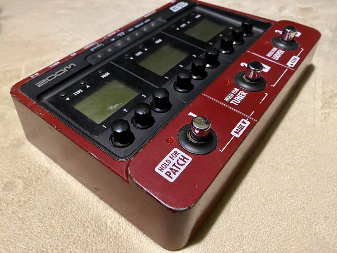 ZOOM B3 Bass Effects and Amp Simulator Bass Multi Effect Pedal 