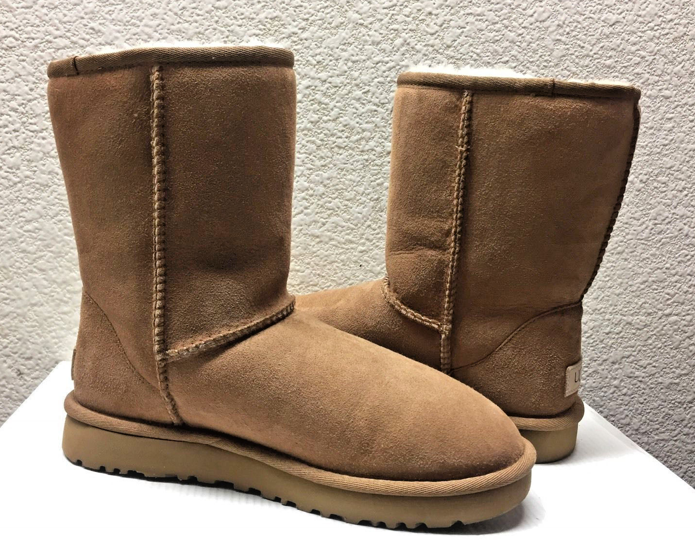 UGG CLASSIC SHORT II CHESTNUT WATER 