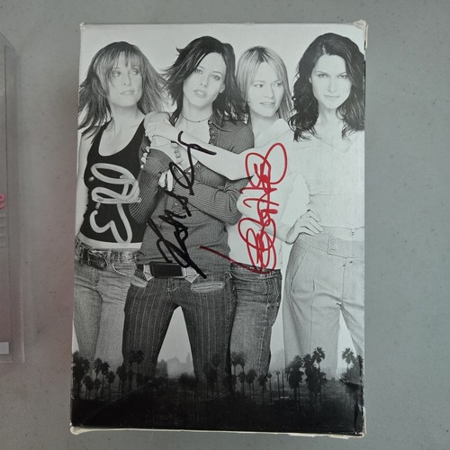 SIGNED The L Word Season 1 DVD Series HTF - Picture 6 of 6
