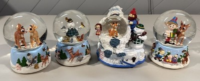 RUDOLPH THE RED NOSE REINDEER HERMIE ISLAND OF THE MISFITS ENESCO SNOW GLOBE