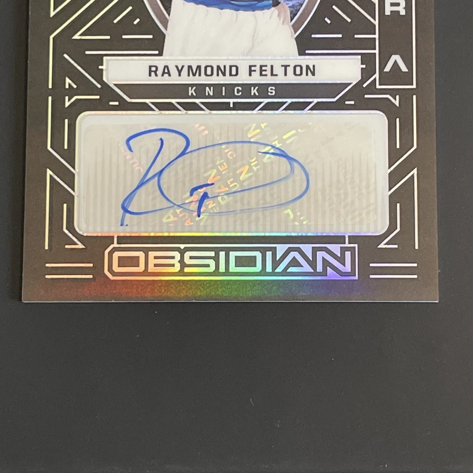 2021-22 Panini Obsidian - Raymond Felton Knicks Aurora Auto 135/149 - Image 3 of 4