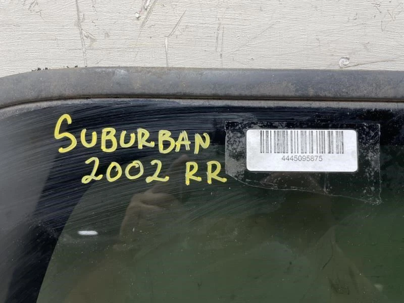 Chevrolet Suburban 1500 2002 trasero derecho pasajero cuarto ventana vidrio OEM+ Foto 2 de 4