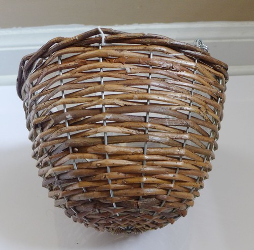 Willow Hanging Hooks Basket For Artificial or Fresh Flowers Vase - Picture 4 of 8