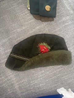 Tyrolean Style Faux Fur Trim Mens Hat Earflaps Mustang Feather Pin Bavarian