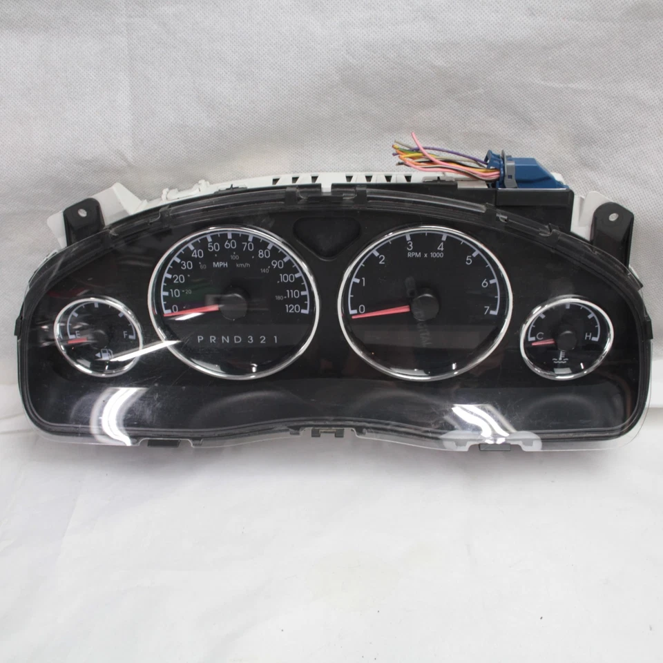 Chevrolet Uplander 2008-2009 A/T (UH9) grupo velocímetro tacómetro tacómetro panel fabricante de equipos originales Foto 2 de 4