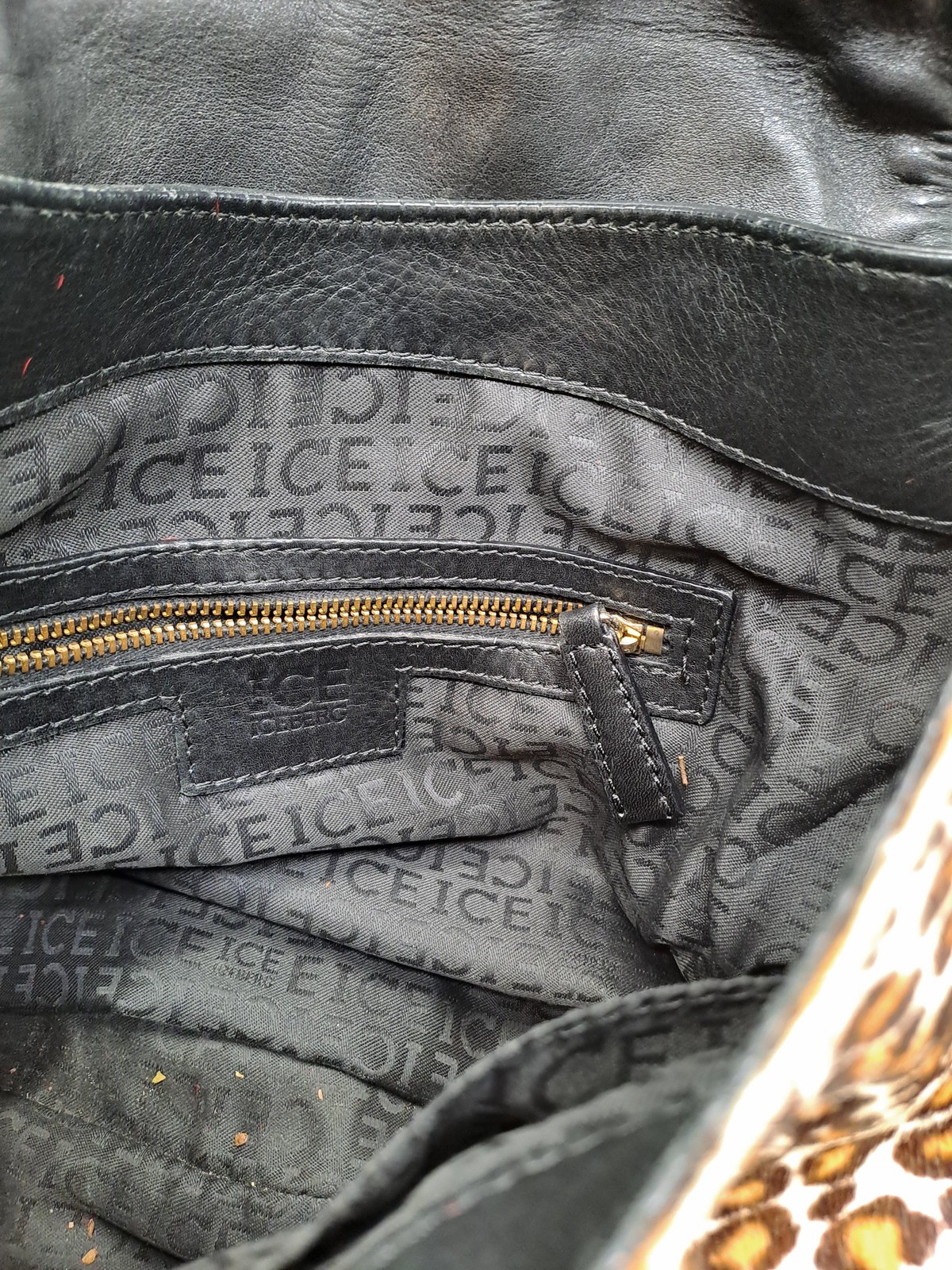 Ice Iceberg Leopard Pattern Leather Shoulder Bag … - image 11