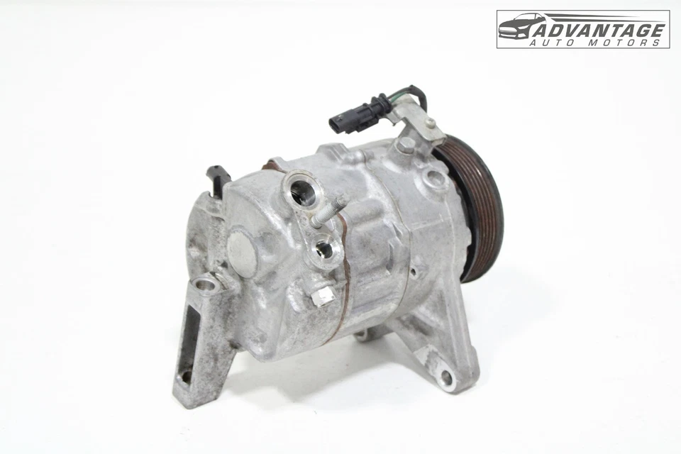 2018-2023 CHEVROLET TRAVERSE AC AIR CONDITIONING COMPRESSOR W/ CLUTCH OEM - Image 3 of 4