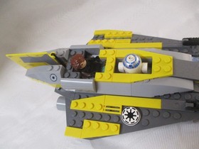 LEGO 7669 STAR WARS ANAKINS JEDI STARFIGHTER