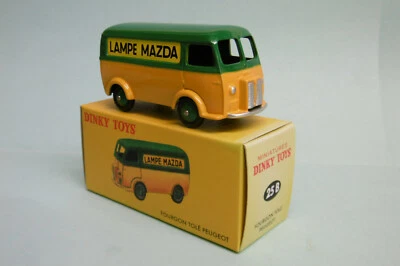 Dinky Toys / Atlas - PEUGEOT D3A Fourgon tolé LAMPE MAZDA réf. 25B Neuf NBO 1/43 - Photo 1/3