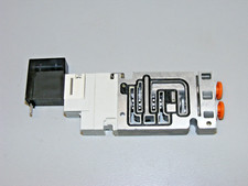 SMC VQ1130-5-C0 Valve NOS (a66)