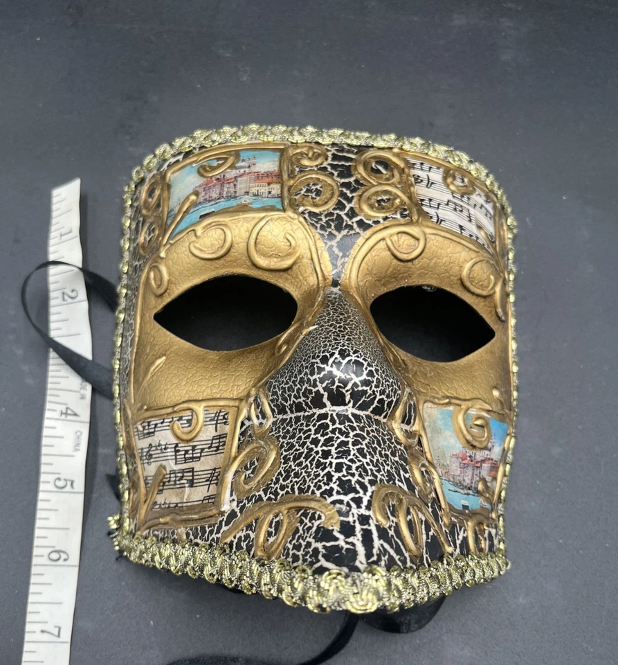 Men's Full Faced Venetian Masquerade Mask One Size Fits Most - Image 4 of 4