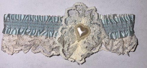 Vintage bridal Wedding garter Satin ribbon Blue rose Lace 80s elastic 11-14” leg
