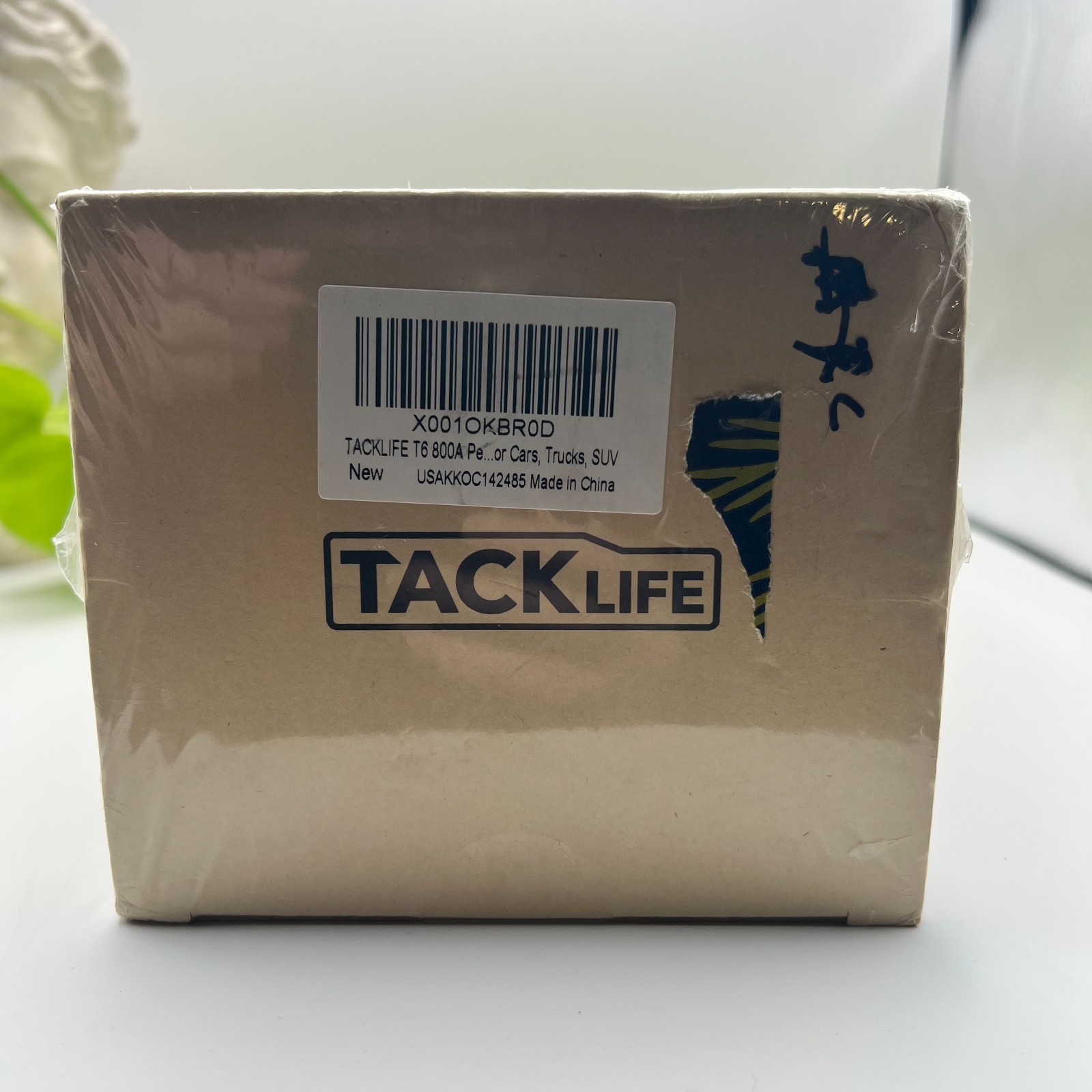 Tacklife T6 800A Portable Car Jump Starter Power Bank New