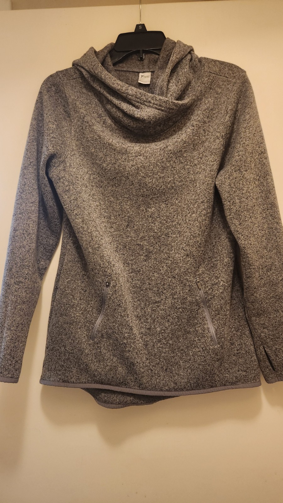 Old Navy Active Women's Hoodie, Medium