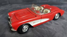 Bburago Burago 1:18 Chevrolet Corvette Cabrio rot 1957 unbespielt Vitrinenmodell