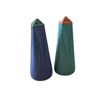 Lindt Stymeist Colorways Salt and Pepper Set Pointed Tops