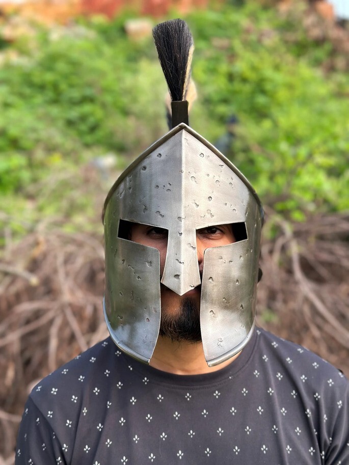 Elmo Re Leonida Spartan 300 - Elmo In Acciaio Indossabile Con Supporto Legno - Foto 7