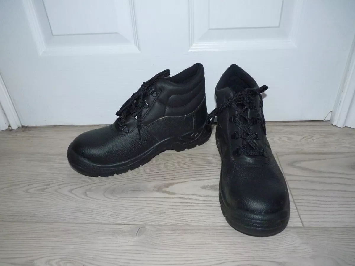 Arco dealer boots shop