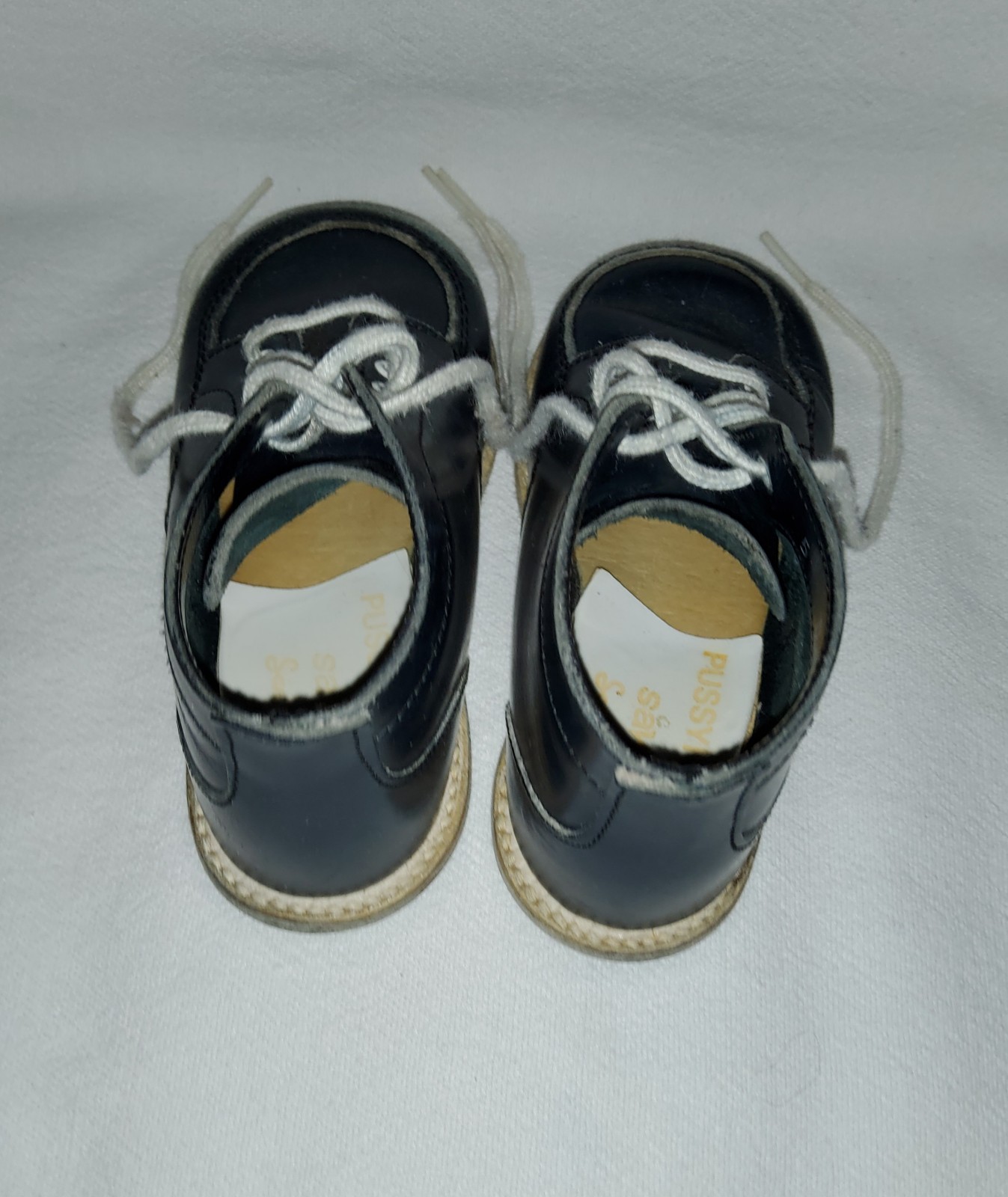 Picture 11 of 12