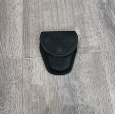 Bianchi AccuMold - Nylon HANDCUFF CASE HOLDER - For 2.25" Belt, Good Condition