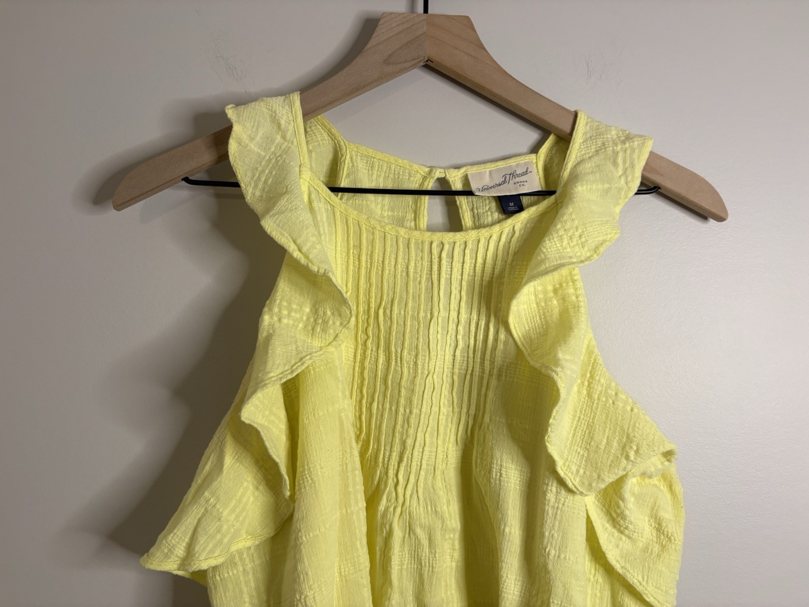 Universal Thread Sleeveless Ruffled Top Yellow Pl… - image 2