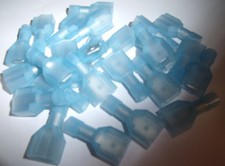 100 Male Insulated Wire Car Audio Quick Disconnect Connector Blue 16-14 Gauge