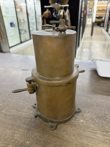 EARLY BRASS CARBIDE ACETYLENE GENERATOR - FORD MODEL T PACKARD REO - RARE NICE
