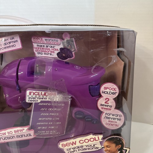 Bratz Sew Stylin’ Nähmaschine selbst gestalten! Neu in beschädigter Verpackung. - Bild 6 von 19