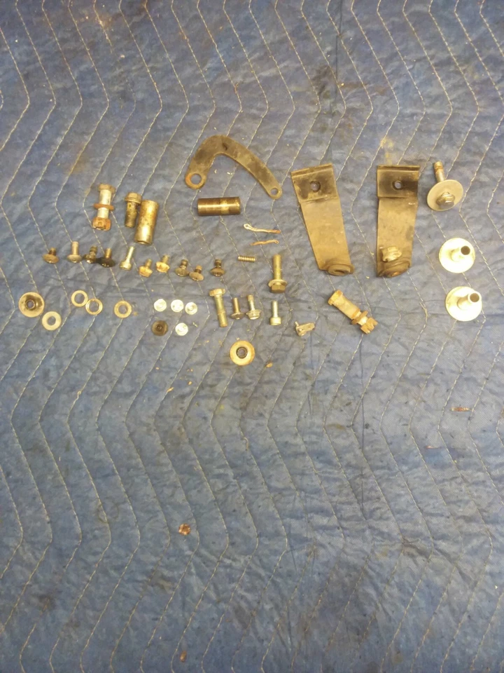 1992 92 88-97 Suzuki Katana GSX750 GSX 750 Misc. Hardware Lot Bolts Bolt Bracket - Image 2 of 4
